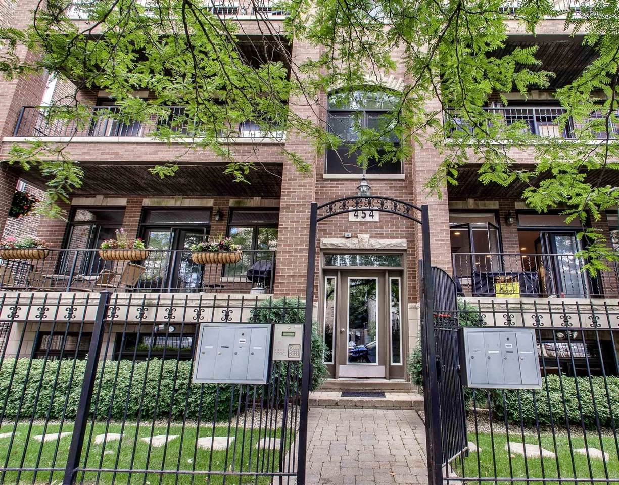 454 Aberdeen Street - Photo 1