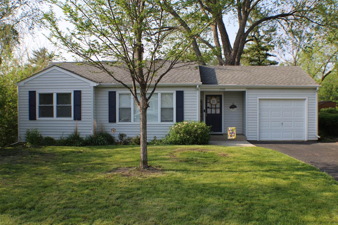 4300 Clearview Drive - Photo 1