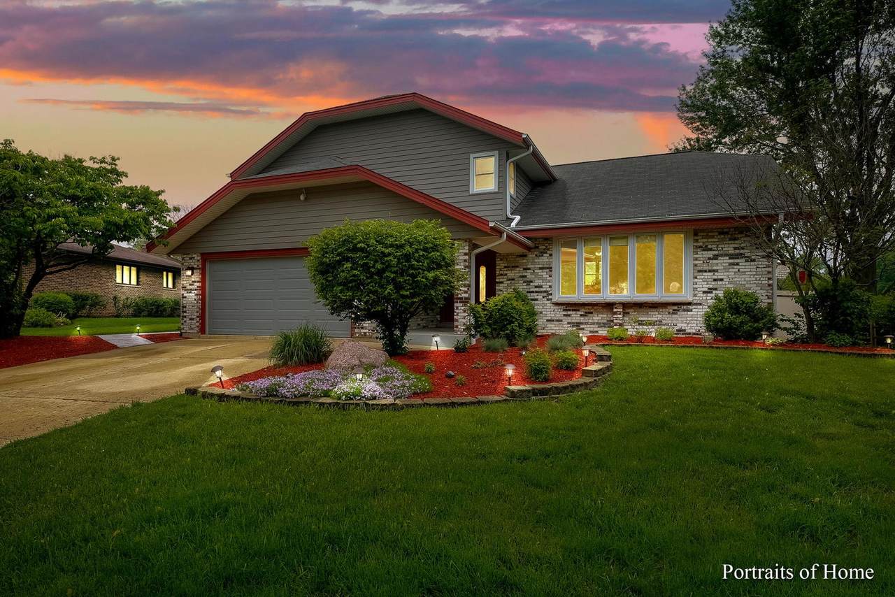 904 Lancaster Avenue - Photo 1