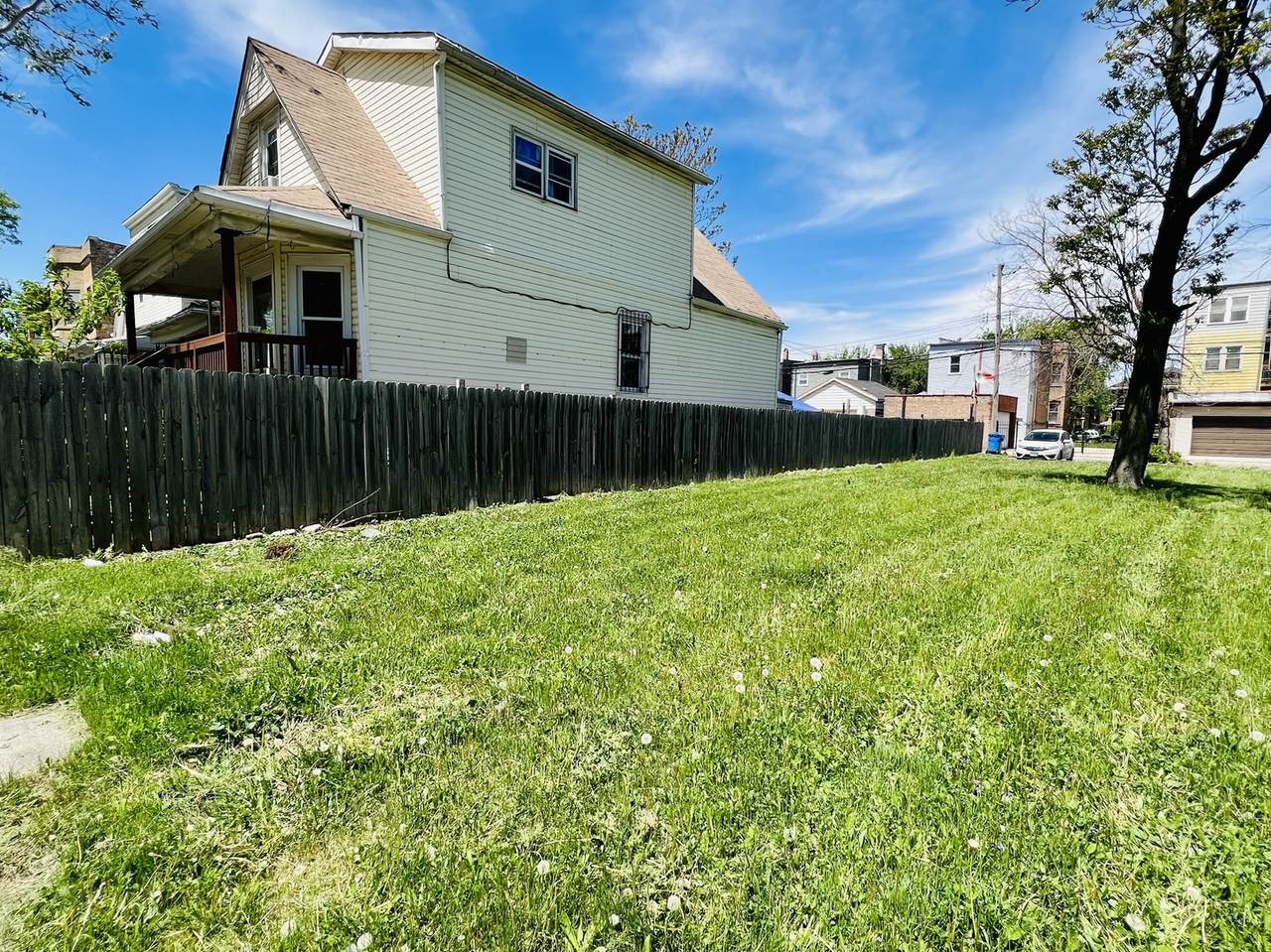 4854 Gladys Avenue - Photo 1