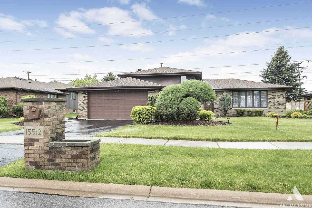 15512 Canterbury Lane - Photo 1