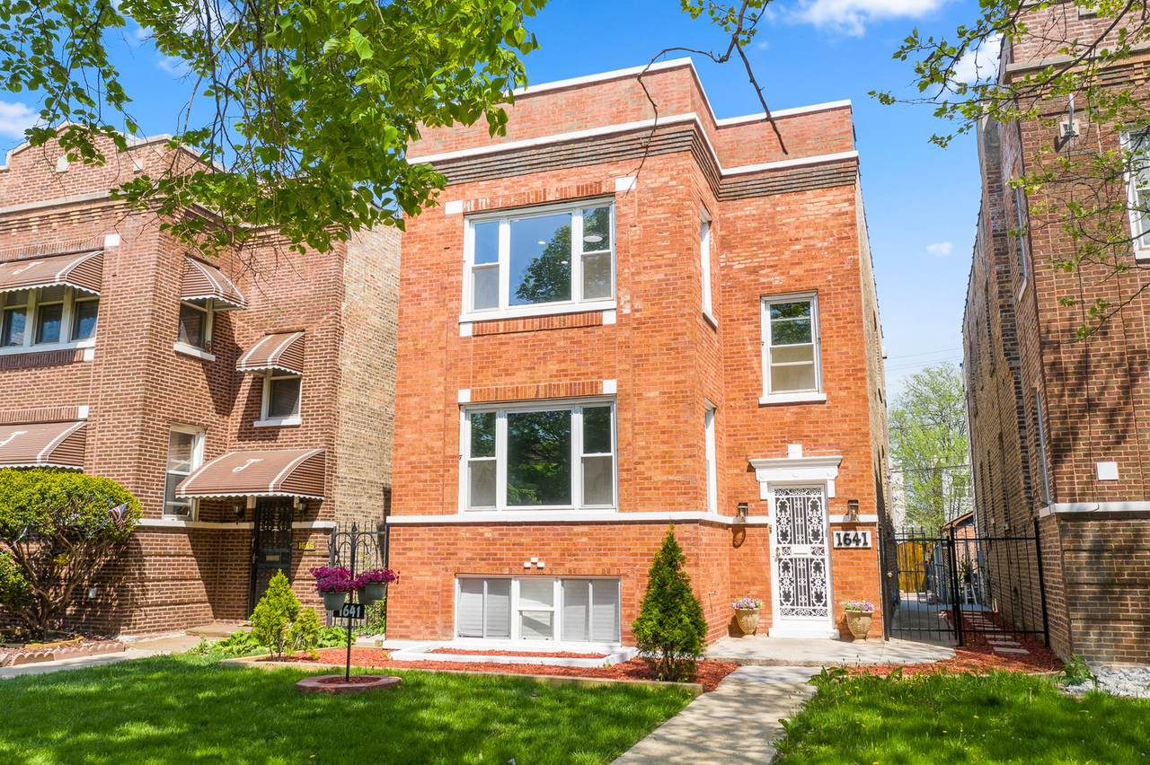 1641 Mayfield Avenue - Photo 1