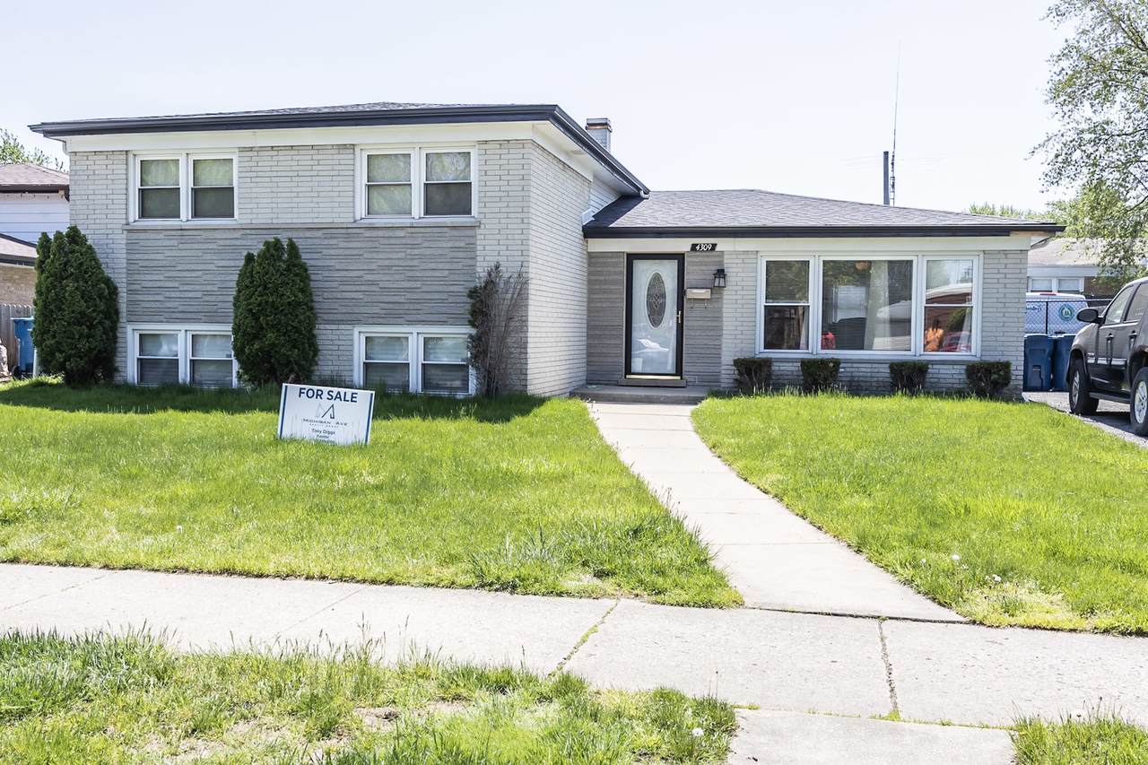 4309 117th Street - Photo 1