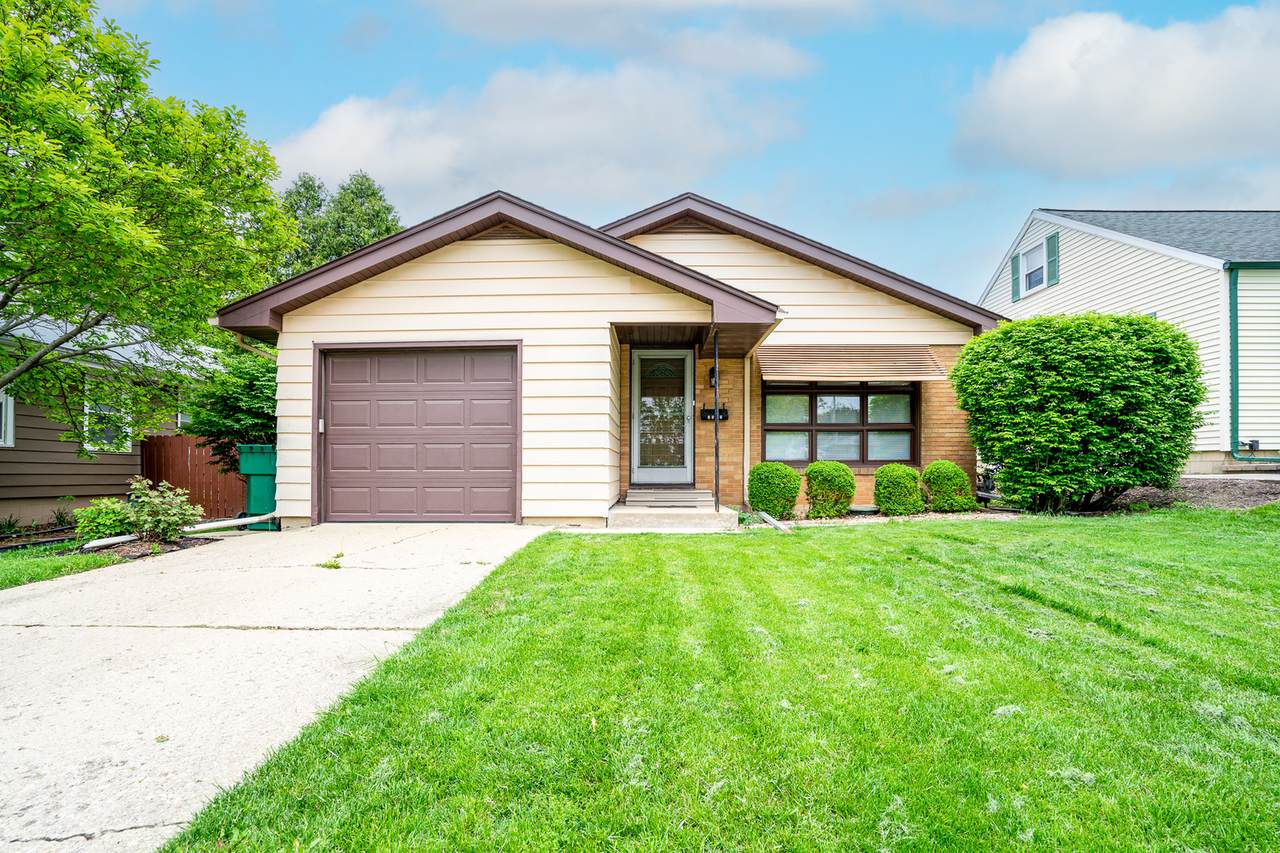 1305 Clara Avenue - Photo 1