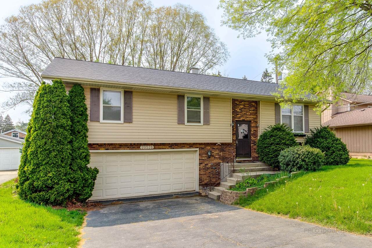 20576 Elizabeth Avenue - Photo 1