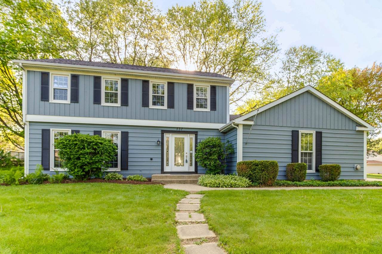 537 Skyline Drive - Photo 1