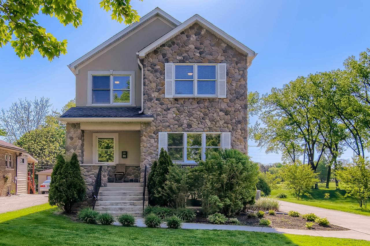 301 Geneva Avenue - Photo 1