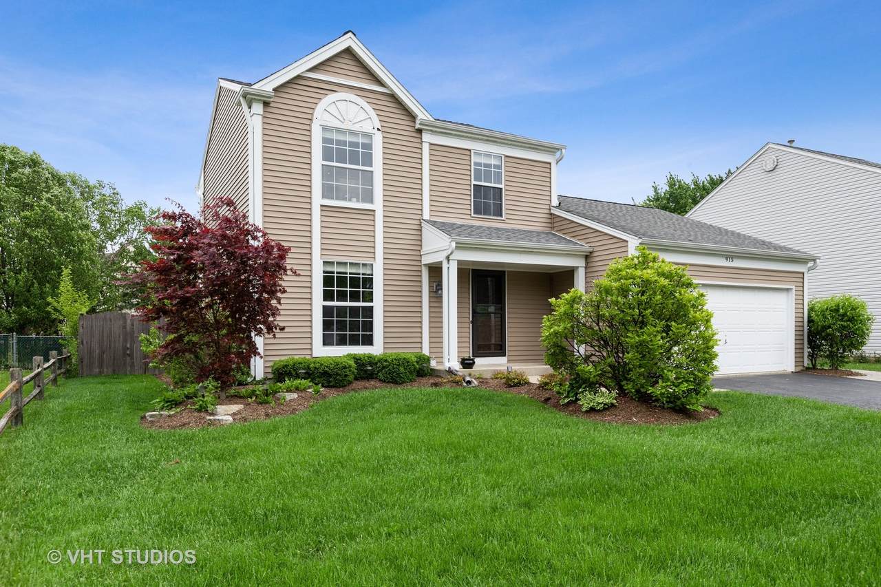 915 Baltusrol Drive - Photo 1