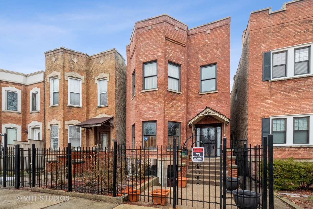 926 Leavitt Street - Photo 1