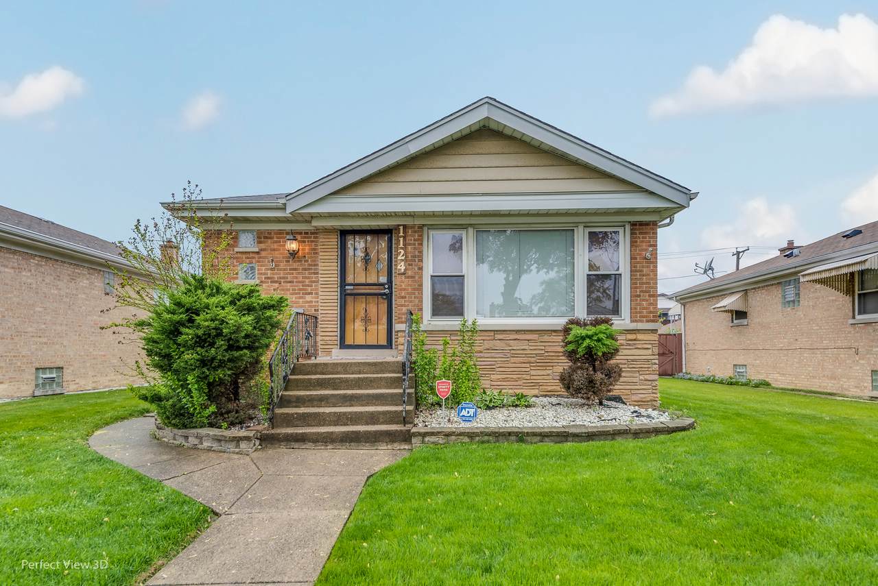 1124 Linden Avenue - Photo 1