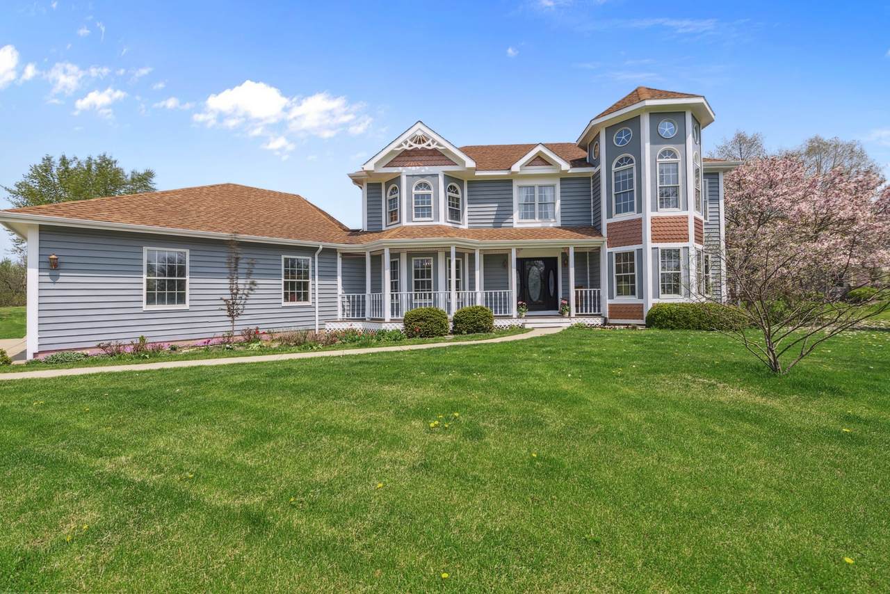 2 Derby Lane - Photo 1