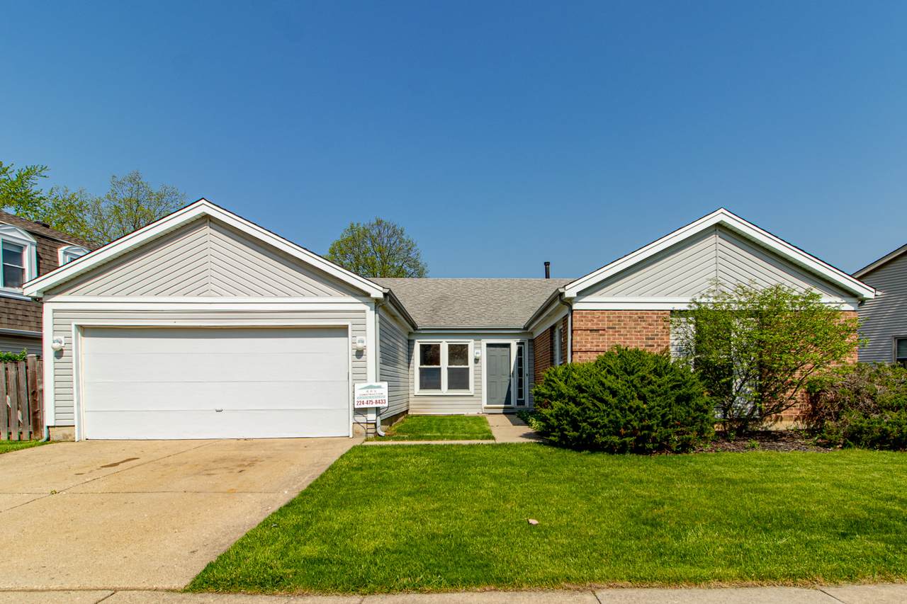272 Fox Hill Drive - Photo 1