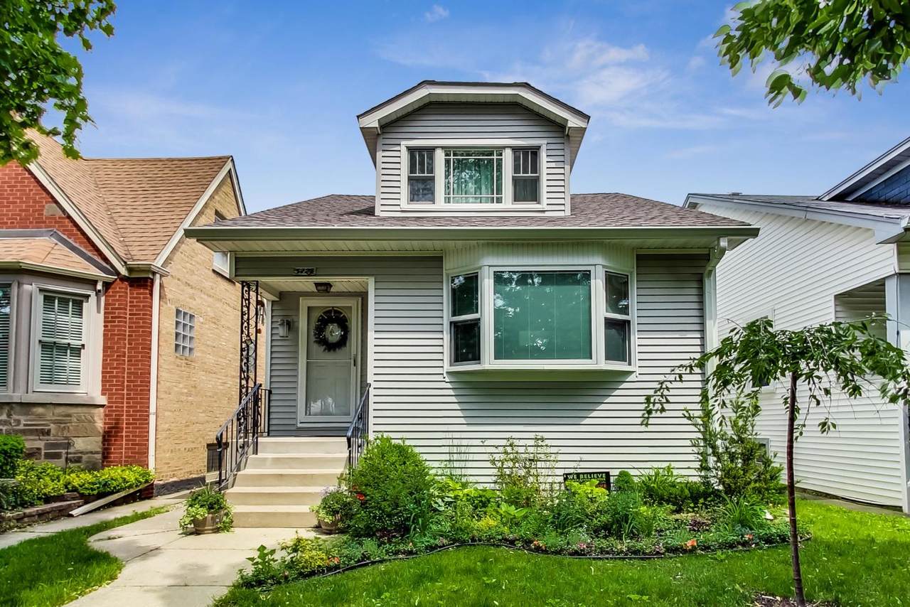 5727 Melvina Avenue - Photo 1