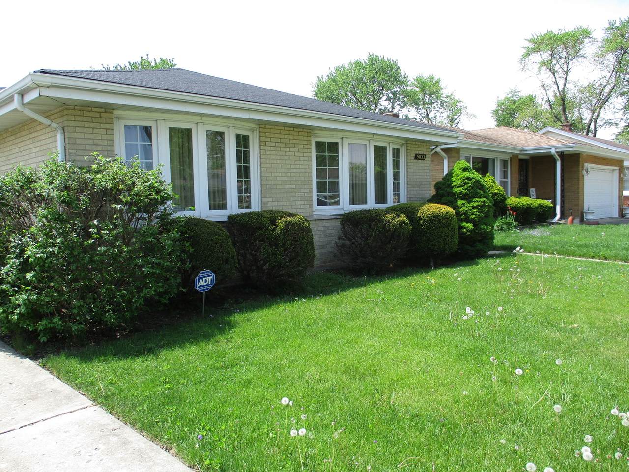 5833 Superior Street - Photo 1