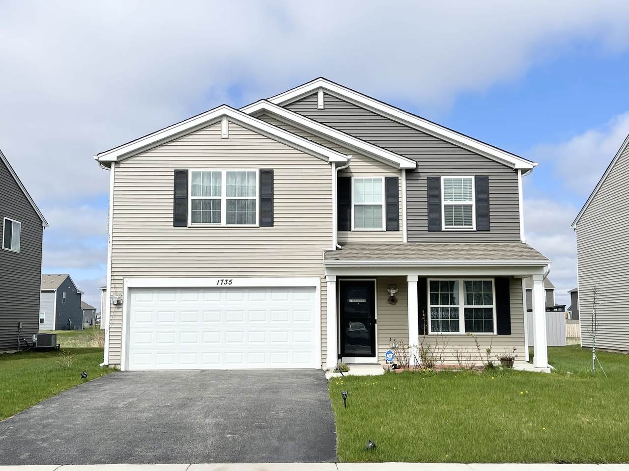 1735 Bayberry Lane - Photo 1