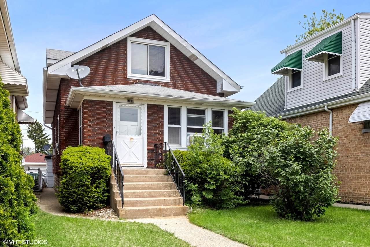 7108 Pershing Road - Photo 1