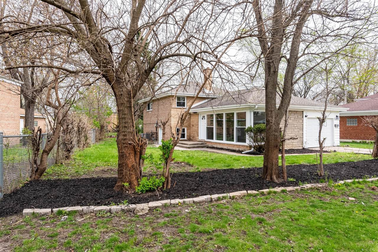 16039 Marian Drive - Photo 1
