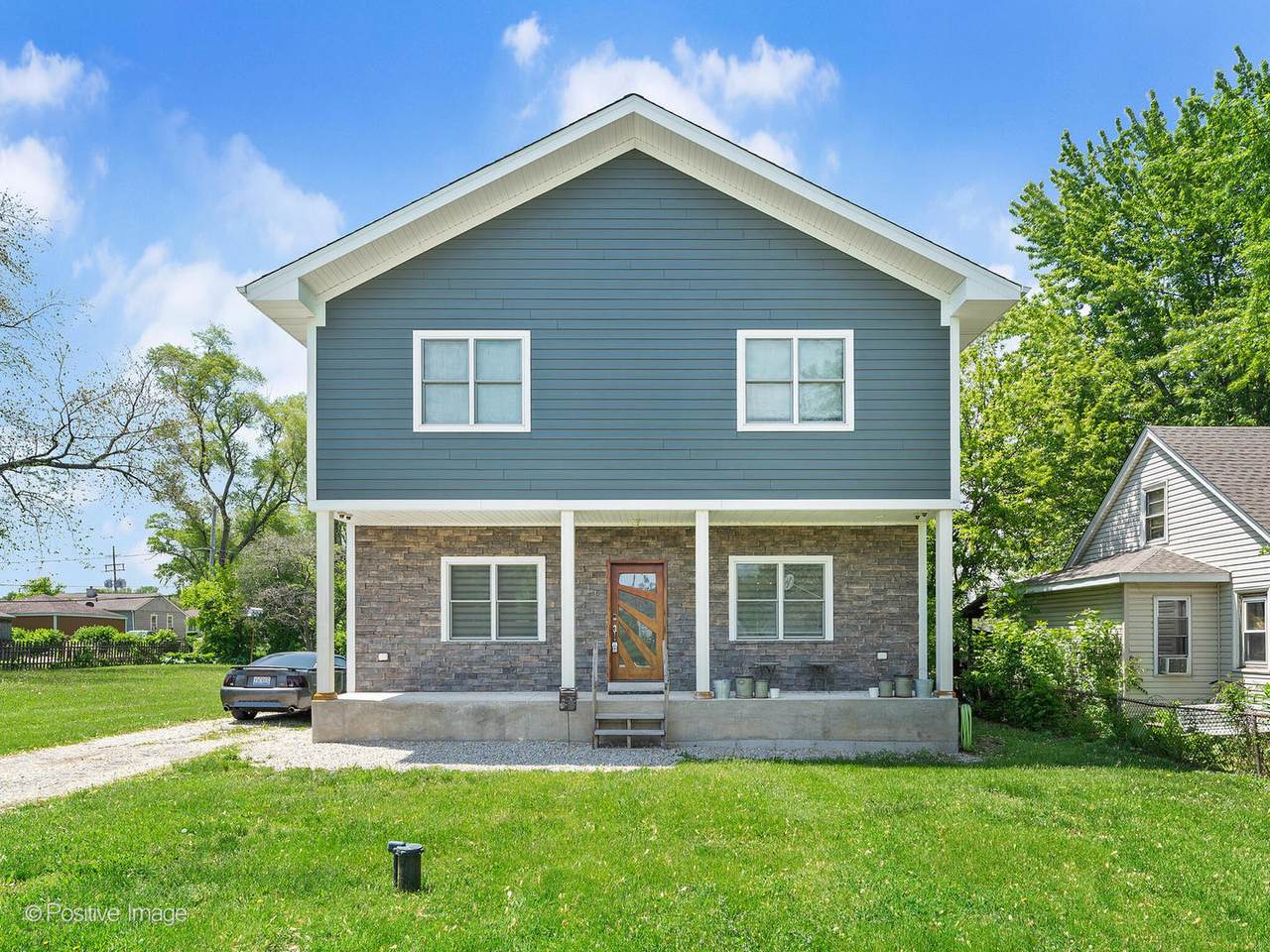 2N070 Fairfield Avenue - Photo 1