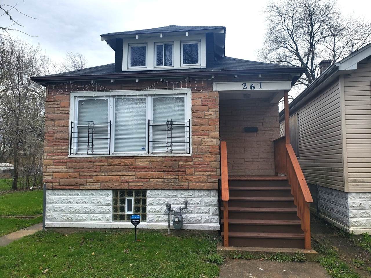 261 106TH Street - Photo 1