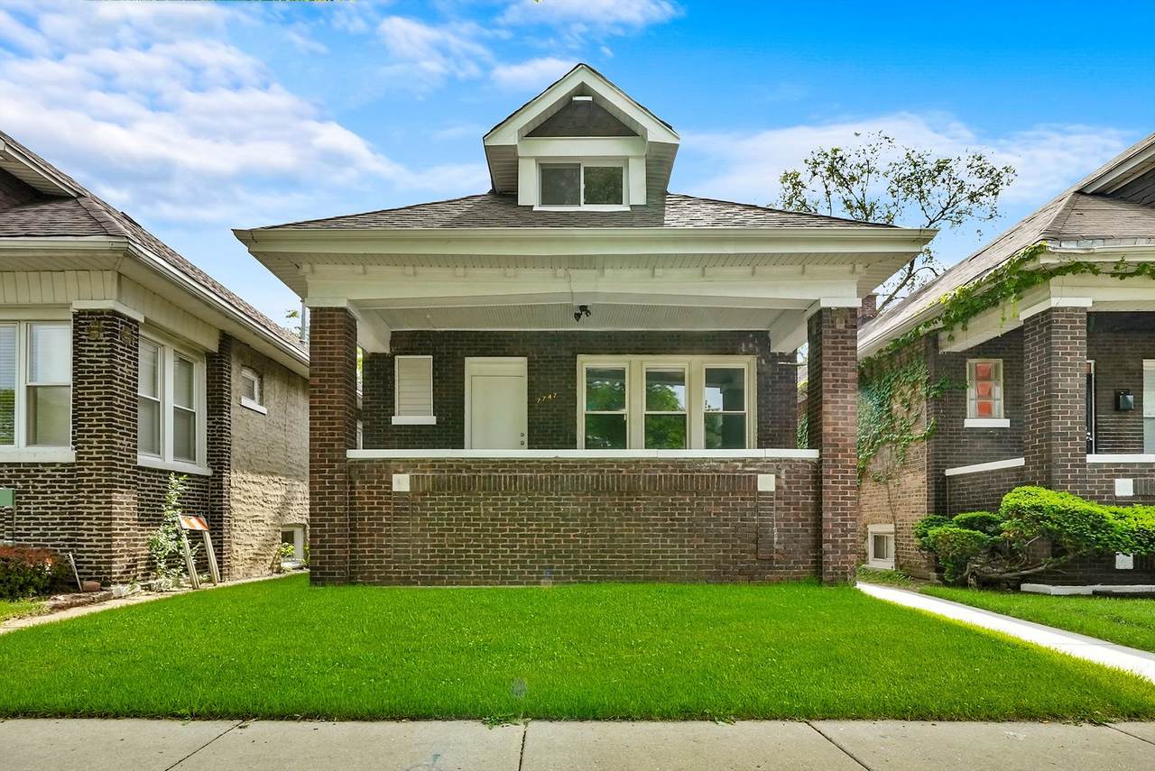 7747 King Drive - Photo 1