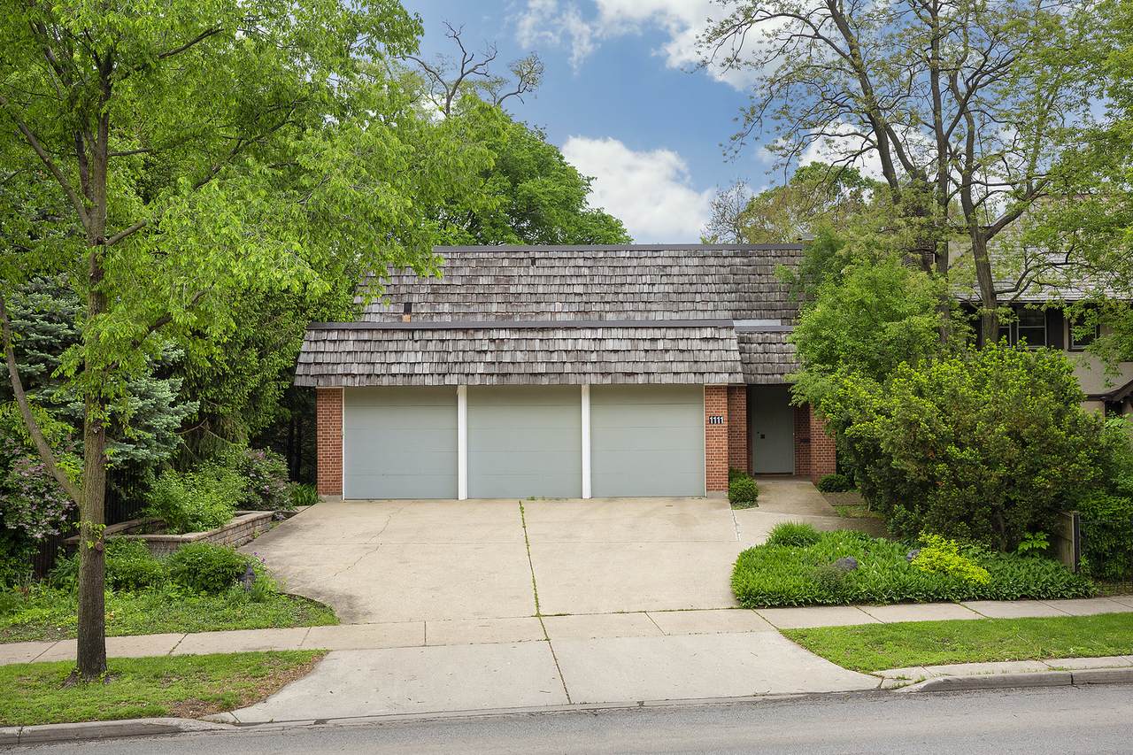 1111 Ridge Avenue - Photo 1
