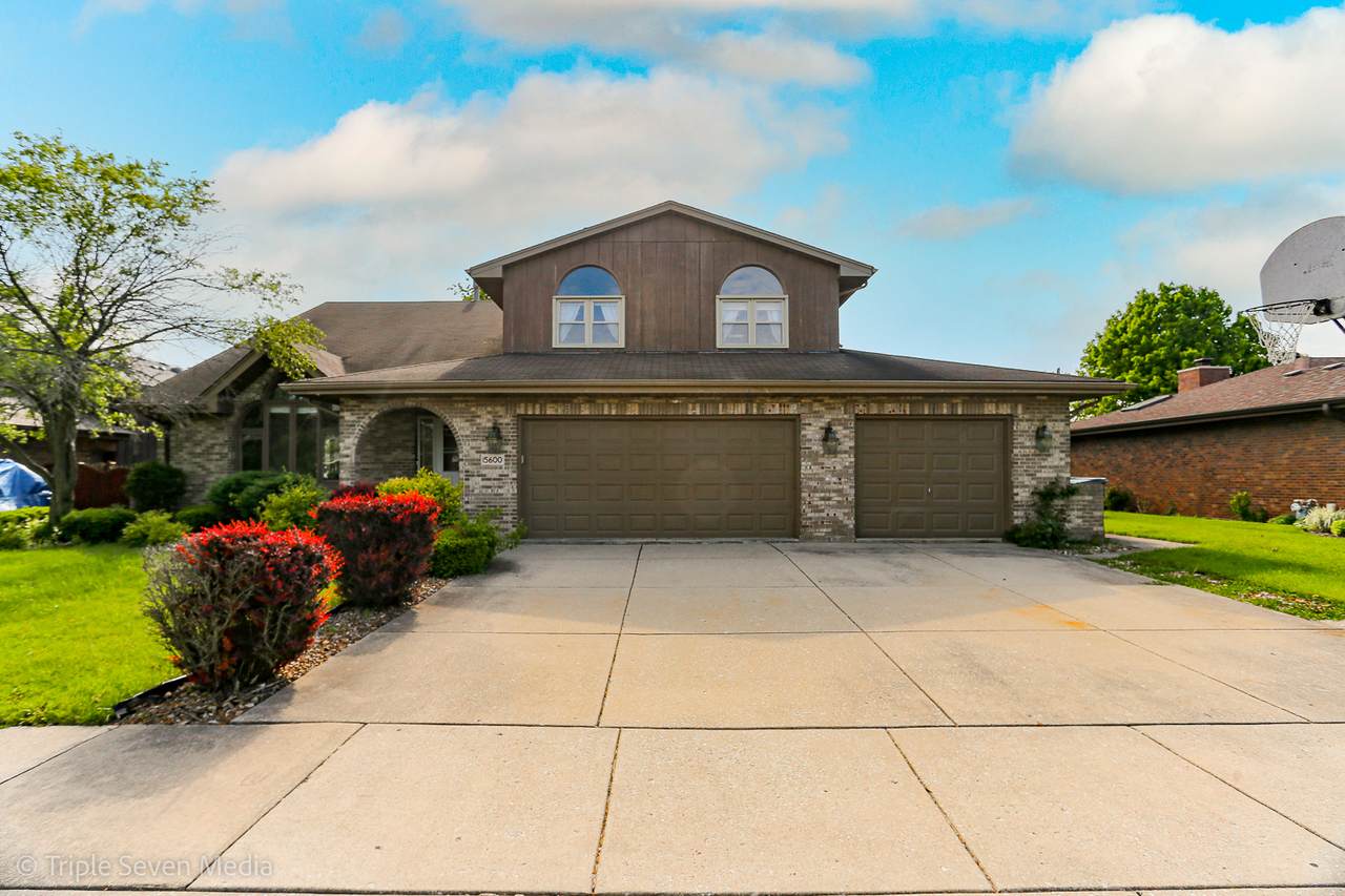 15600 Calypso Lane - Photo 1