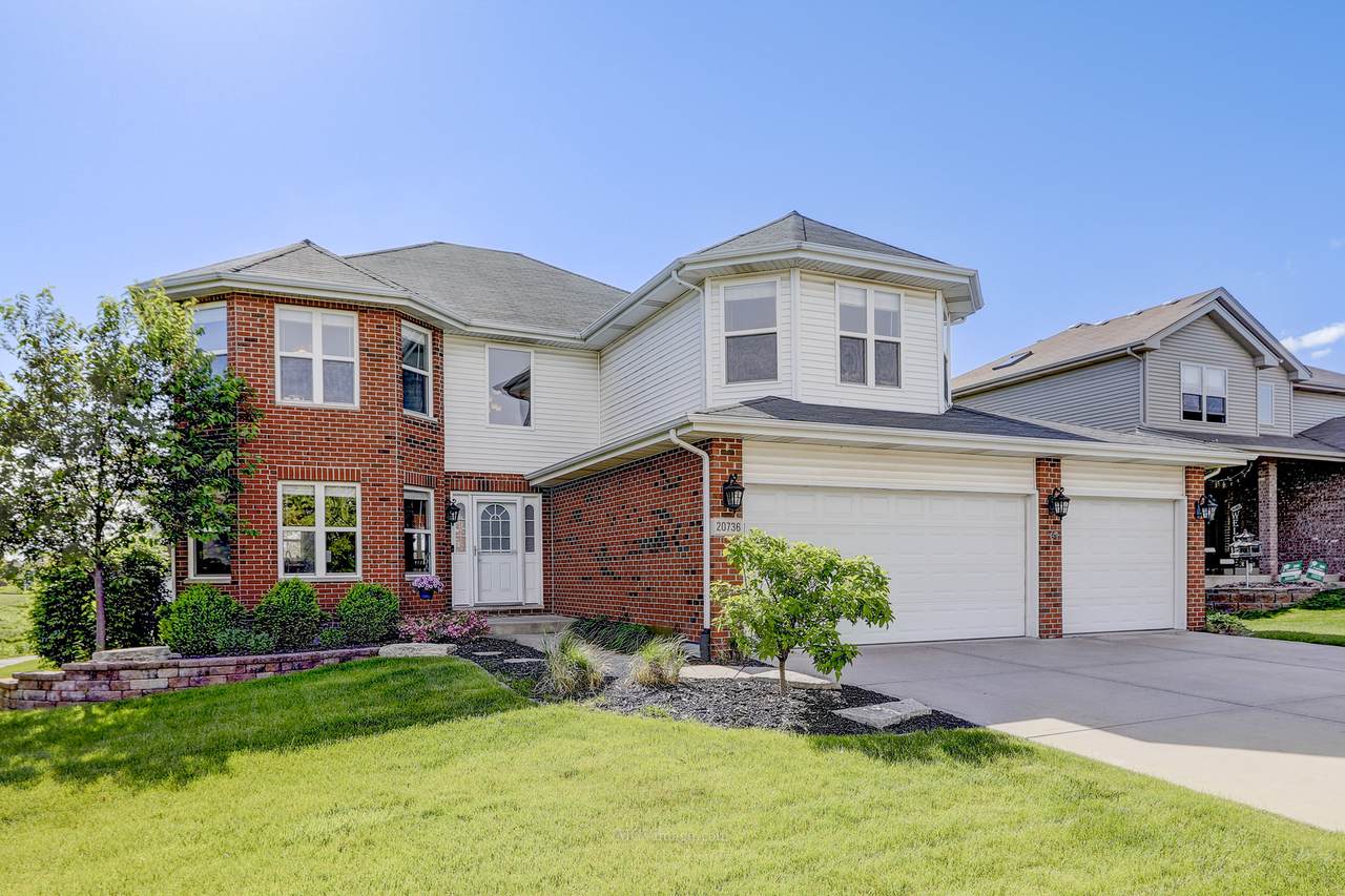 20736 Newberry Avenue - Photo 1