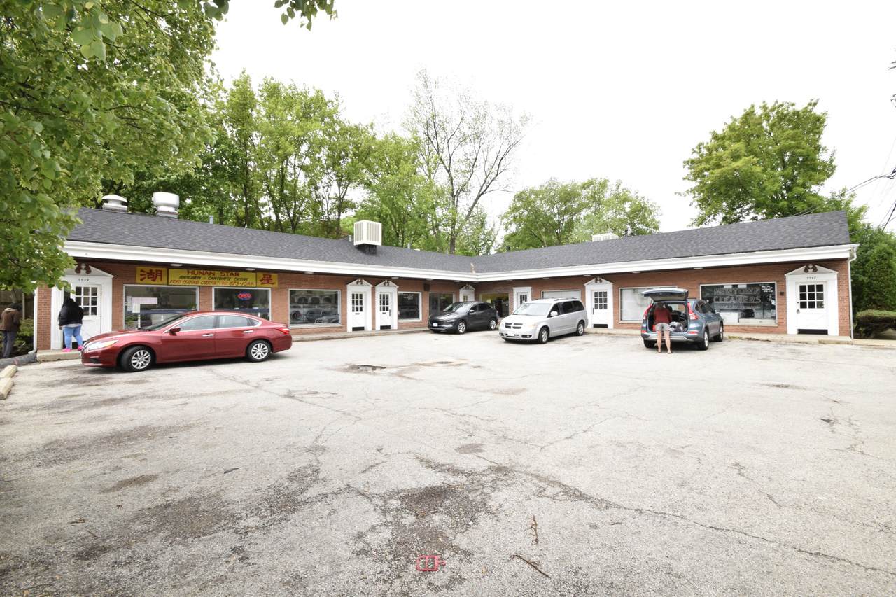 3339-3347 Golf Road - Photo 1