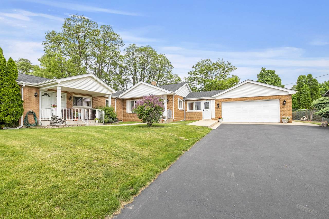8203 Wolf Road - Photo 1