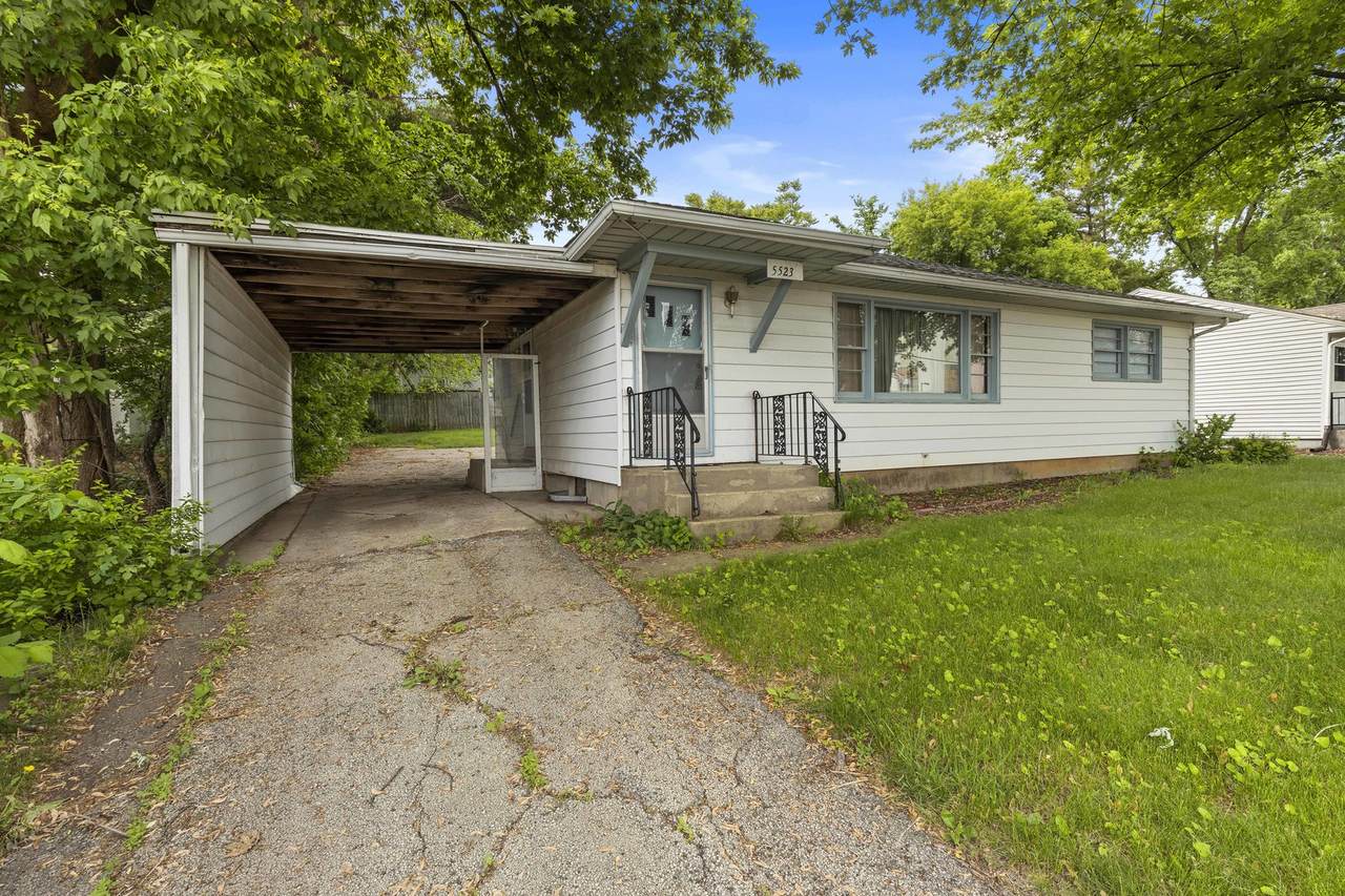 5523 Forest Hills Road - Photo 1