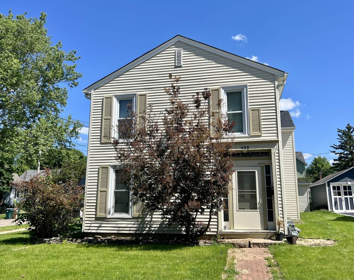 104 Jefferson Street - Photo 1