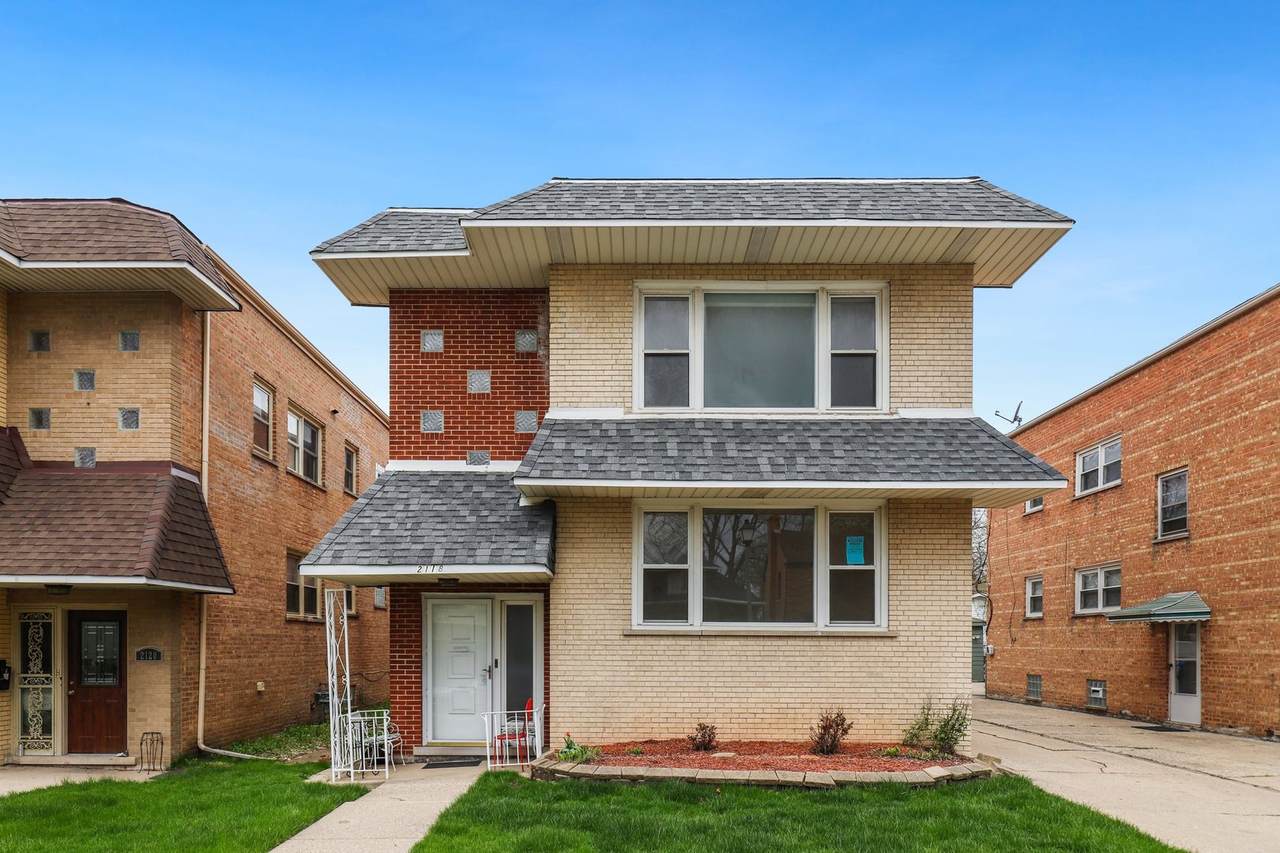 2118 9th Avenue - Photo 1