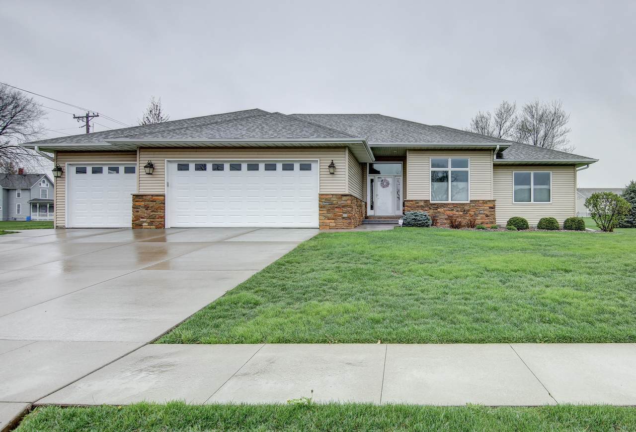118 Prairie View Court - Photo 1
