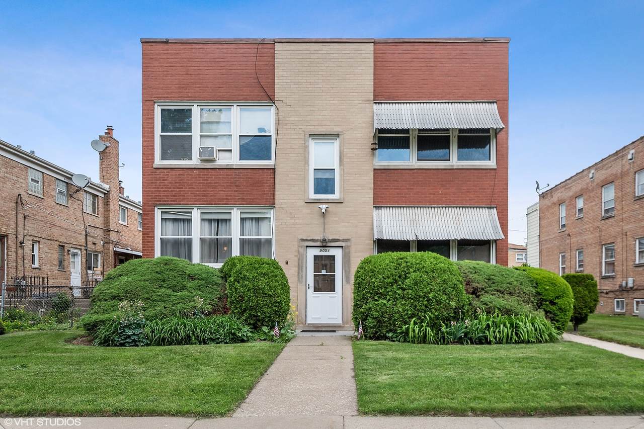 9051 La Crosse Avenue - Photo 1