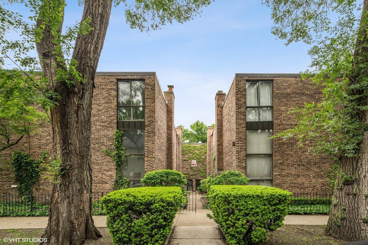 2709 Racine Avenue - Photo 1