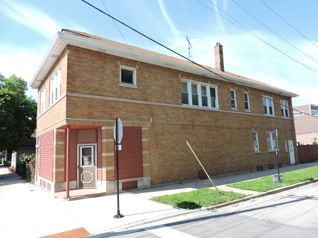 3200 Racine Avenue - Photo 1