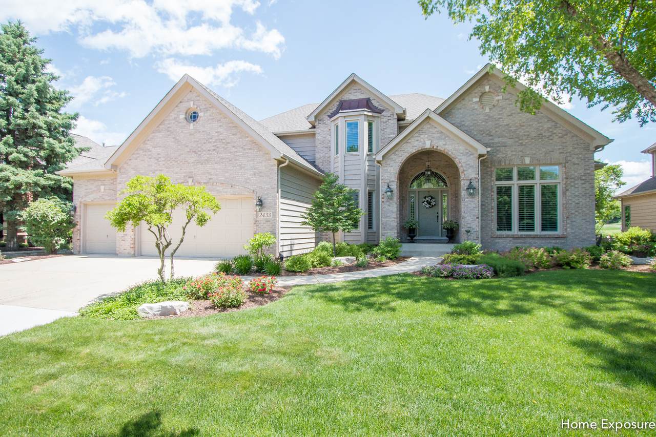 2433 Legacy Drive - Photo 1
