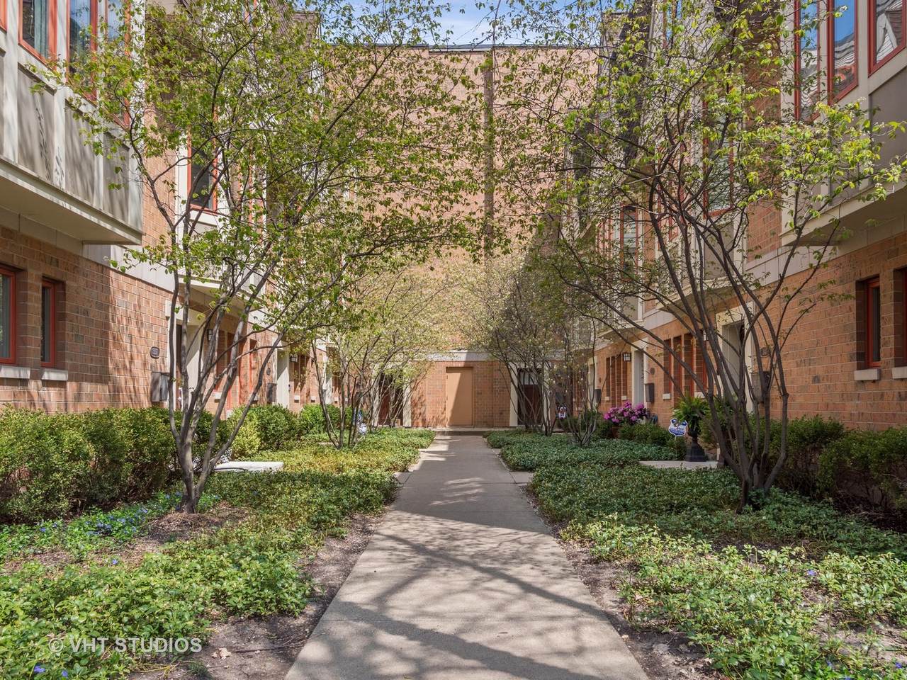 3149 Honore Street - Photo 1