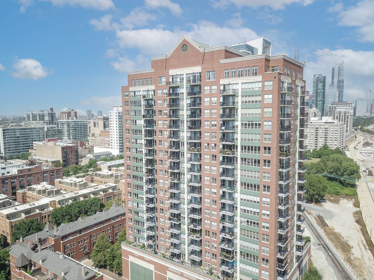 1717 Prairie Avenue - Photo 1