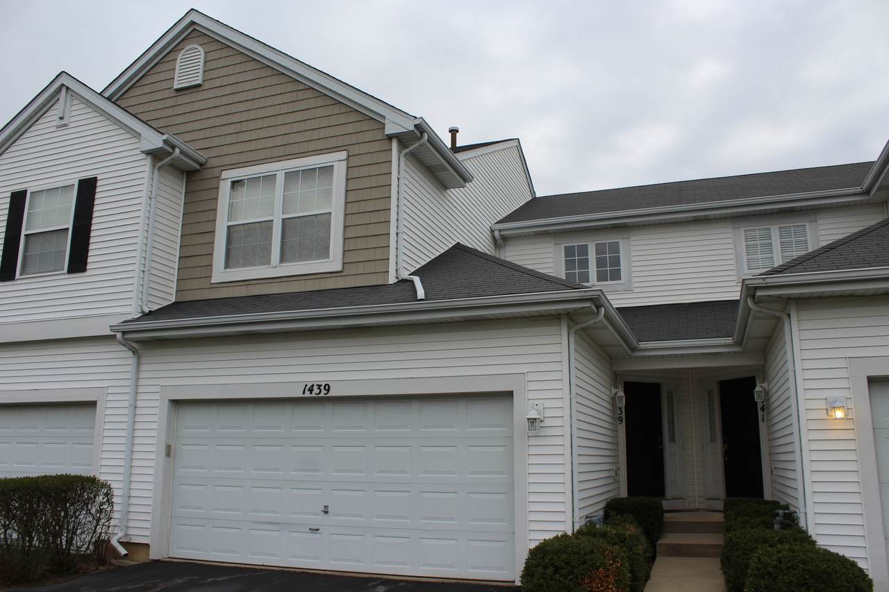 1439 Meadowsedge Lane - Photo 1