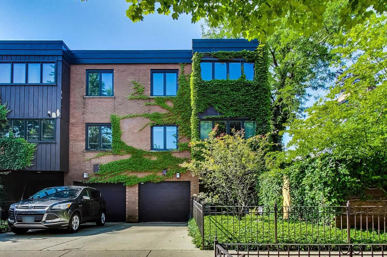 449 Menomonee Street - Photo 1