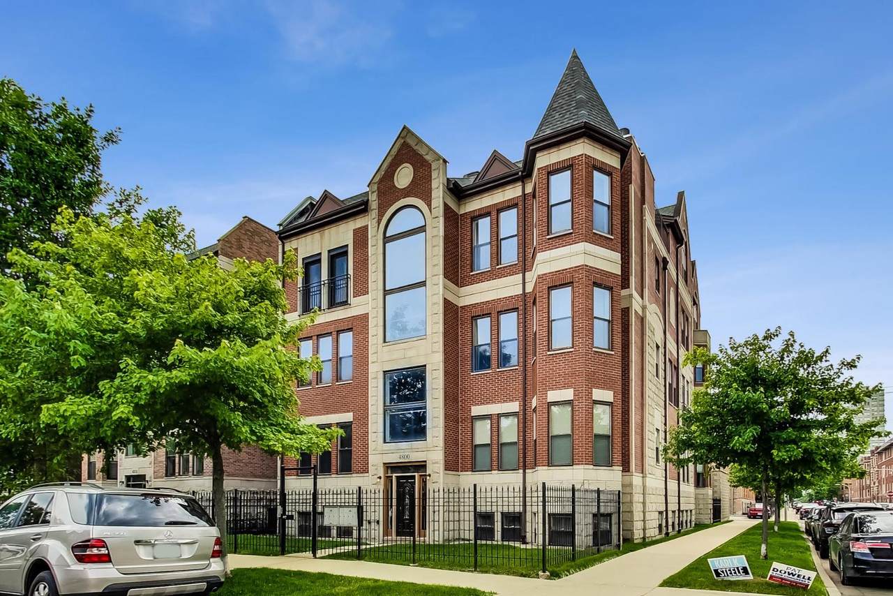 4800 St Lawrence Avenue - Photo 1