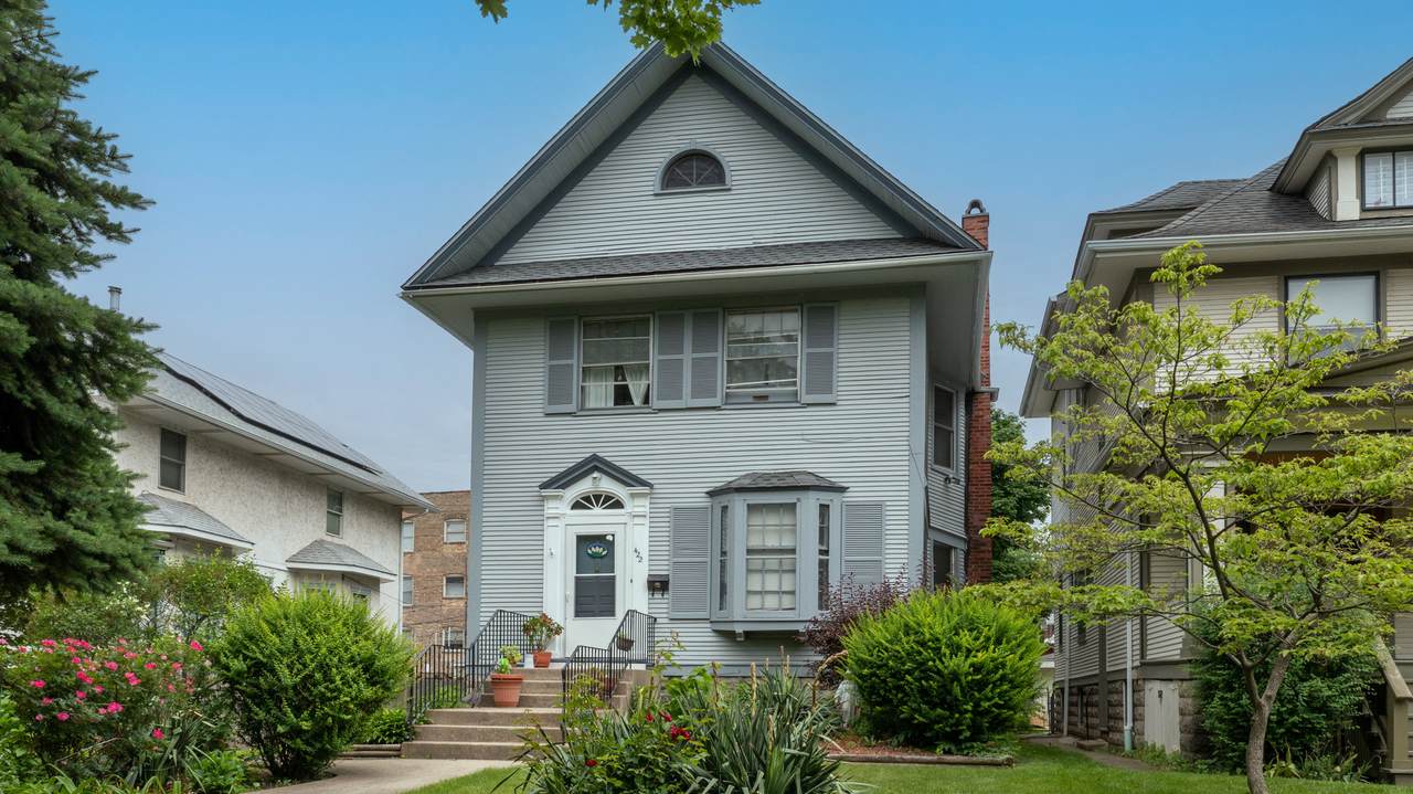 422 Harvey Avenue - Photo 1