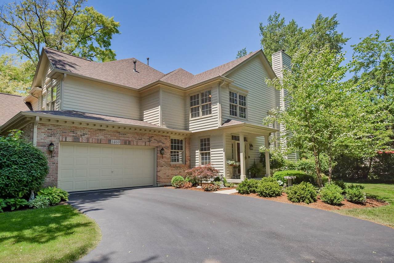1469 Averill Circle - Photo 1