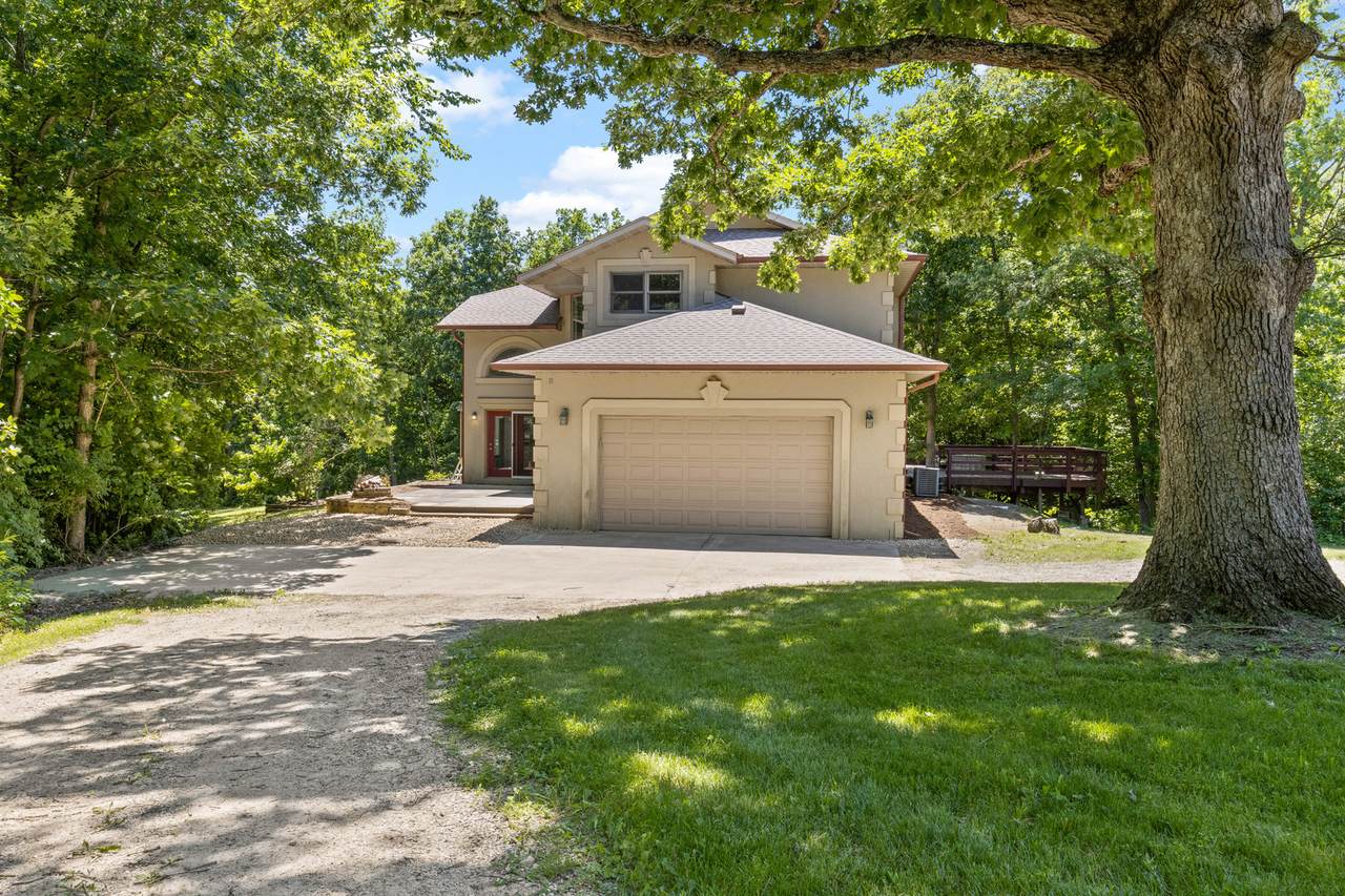 2865 2329th Road - Photo 1