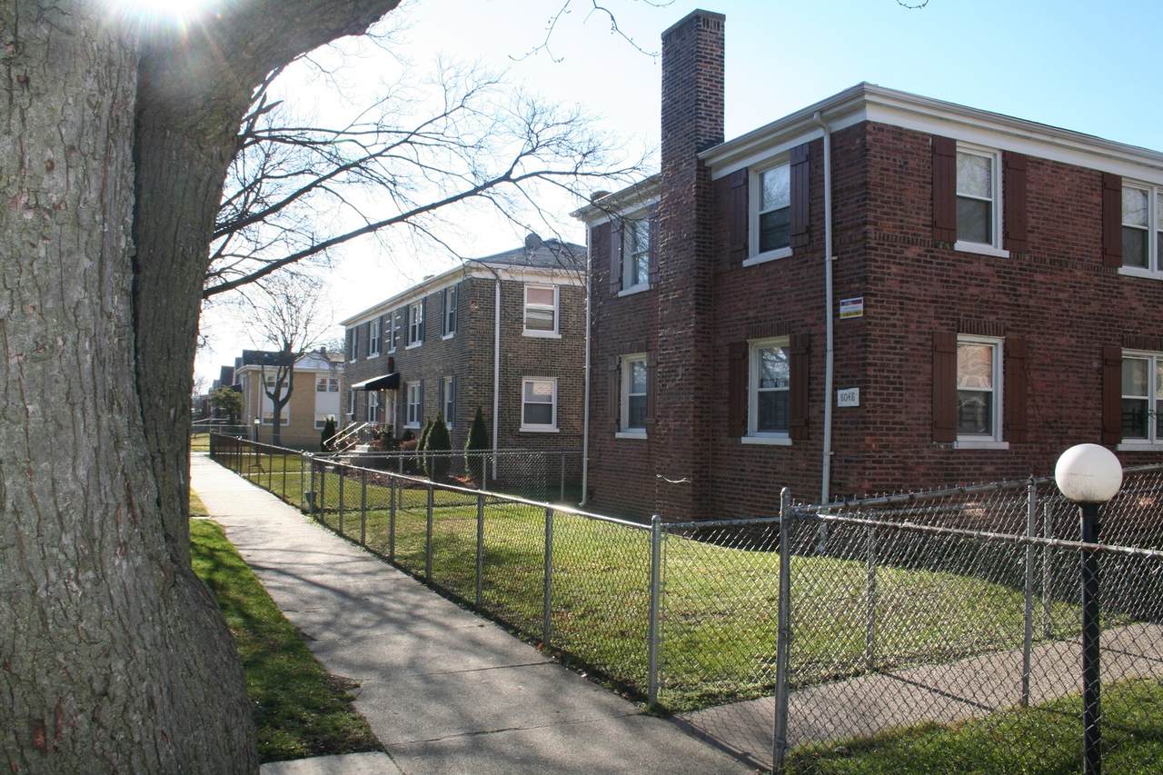 8048 Dobson Avenue - Photo 1