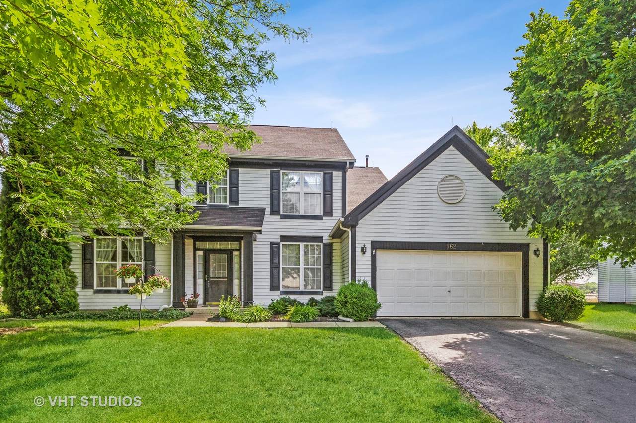 962 Sundew Court - Photo 1