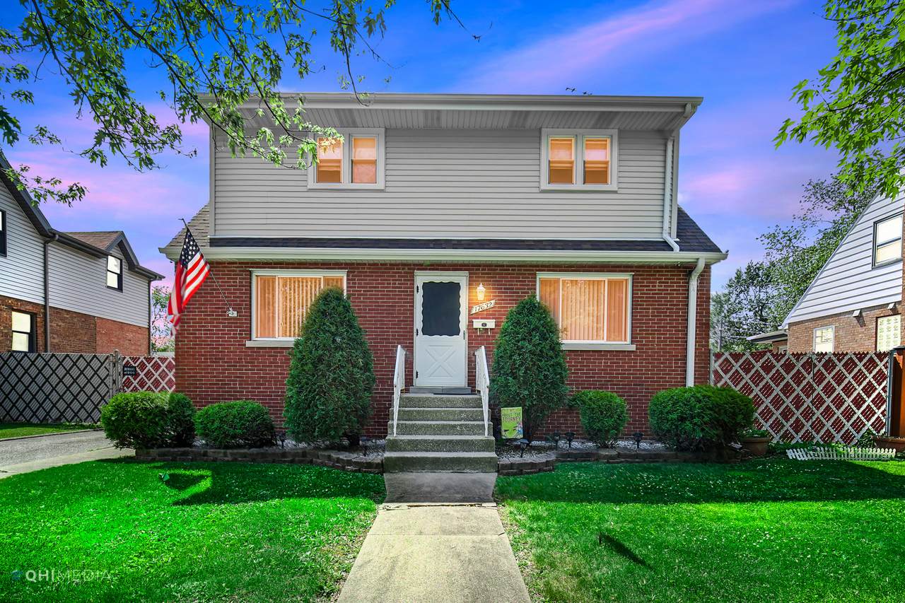17632 Henry Street - Photo 1