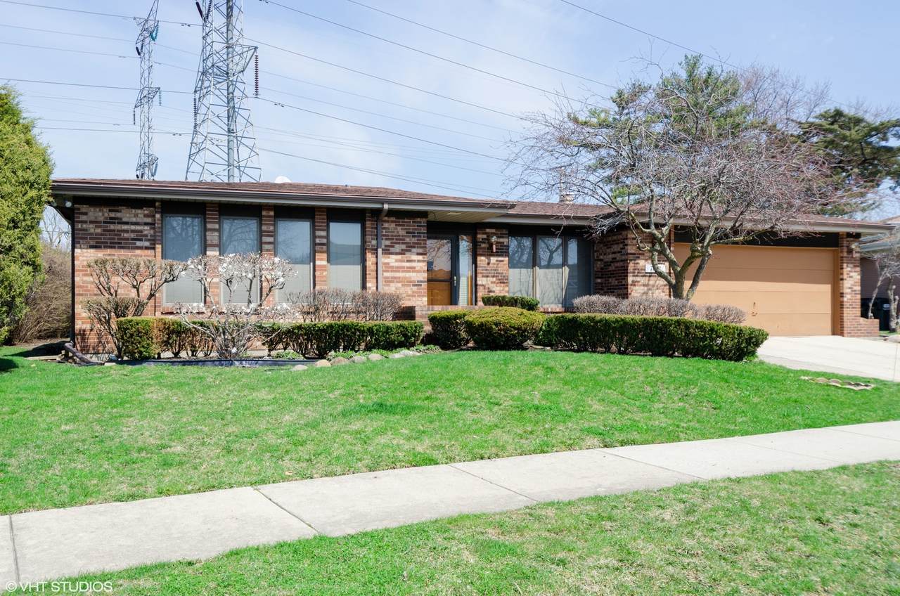 7632 Maple Street - Photo 1