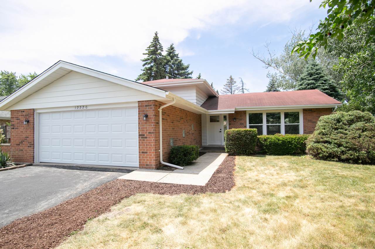 12220 Austin Avenue - Photo 1